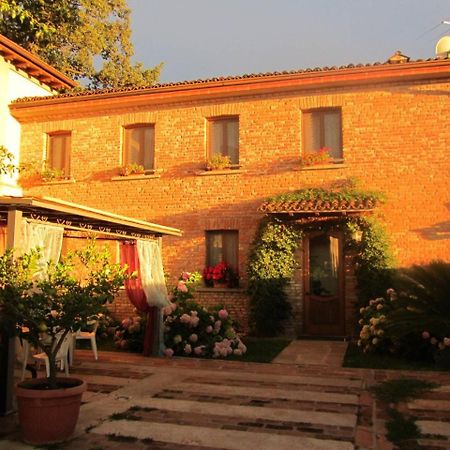 Gasthaus Carrobbio Bed&Breakfast Cremona Exterior foto