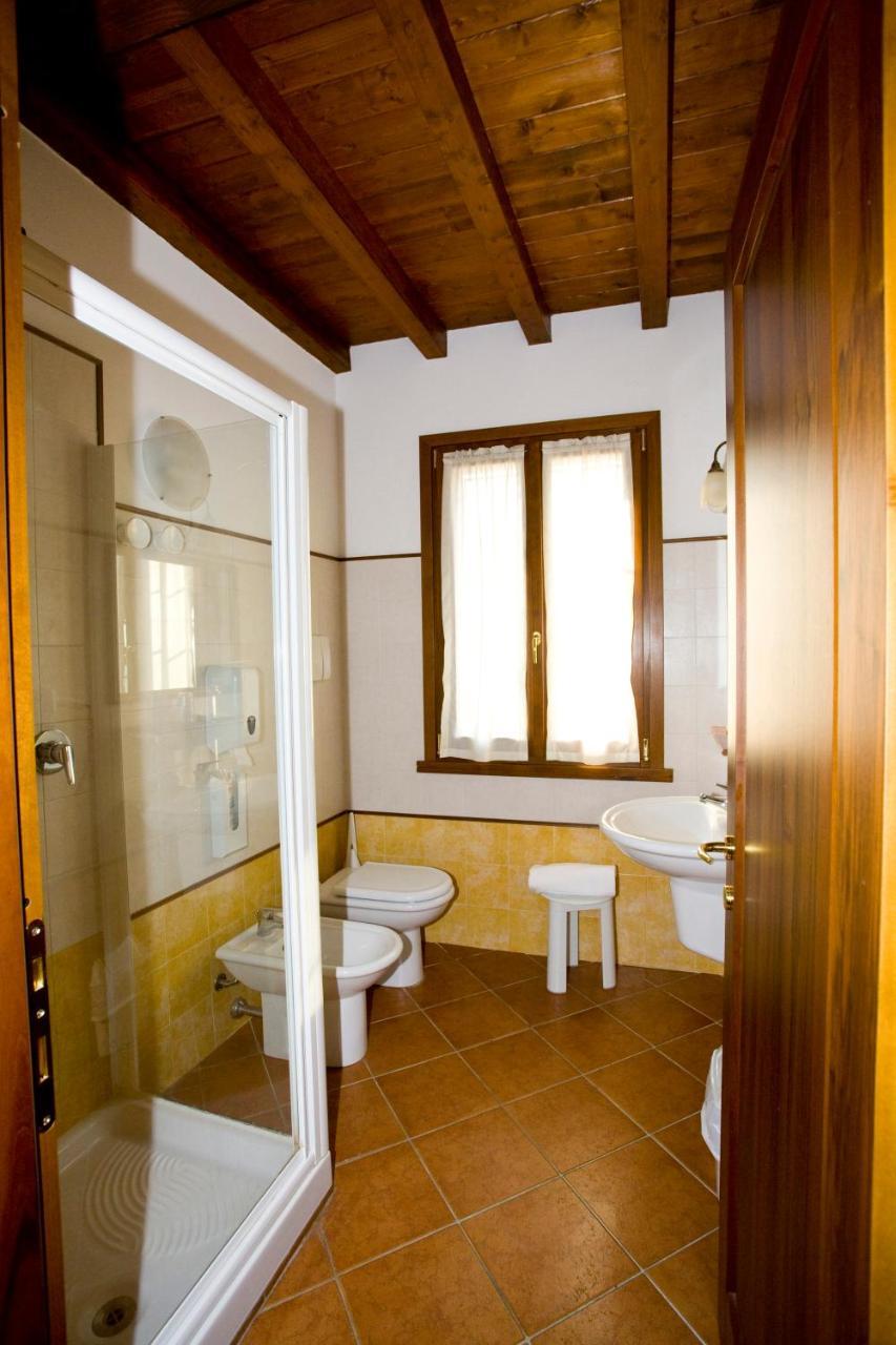 Gasthaus Carrobbio Bed&Breakfast Cremona Exterior foto